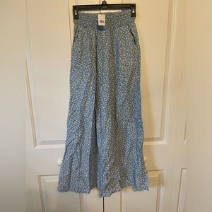 NWT American Eagle flowy pants